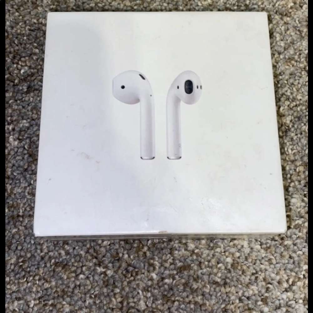 Apple AirPods Generation 2